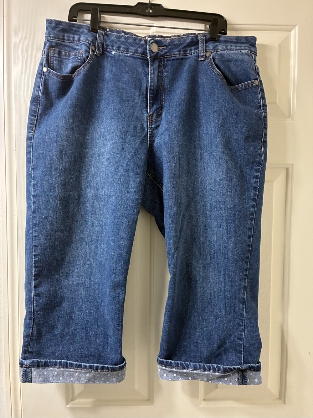 Women's Cropped Blue Denim Capri Jeans size 18